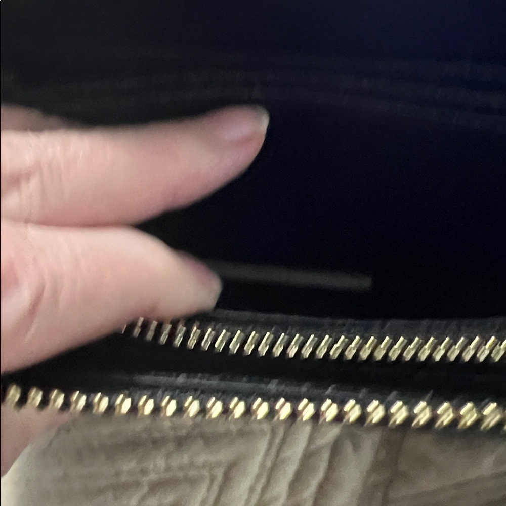 NIB Louis Vuitton Zippy Black Wallet with White Monogram Accents - Picture 12 of 16